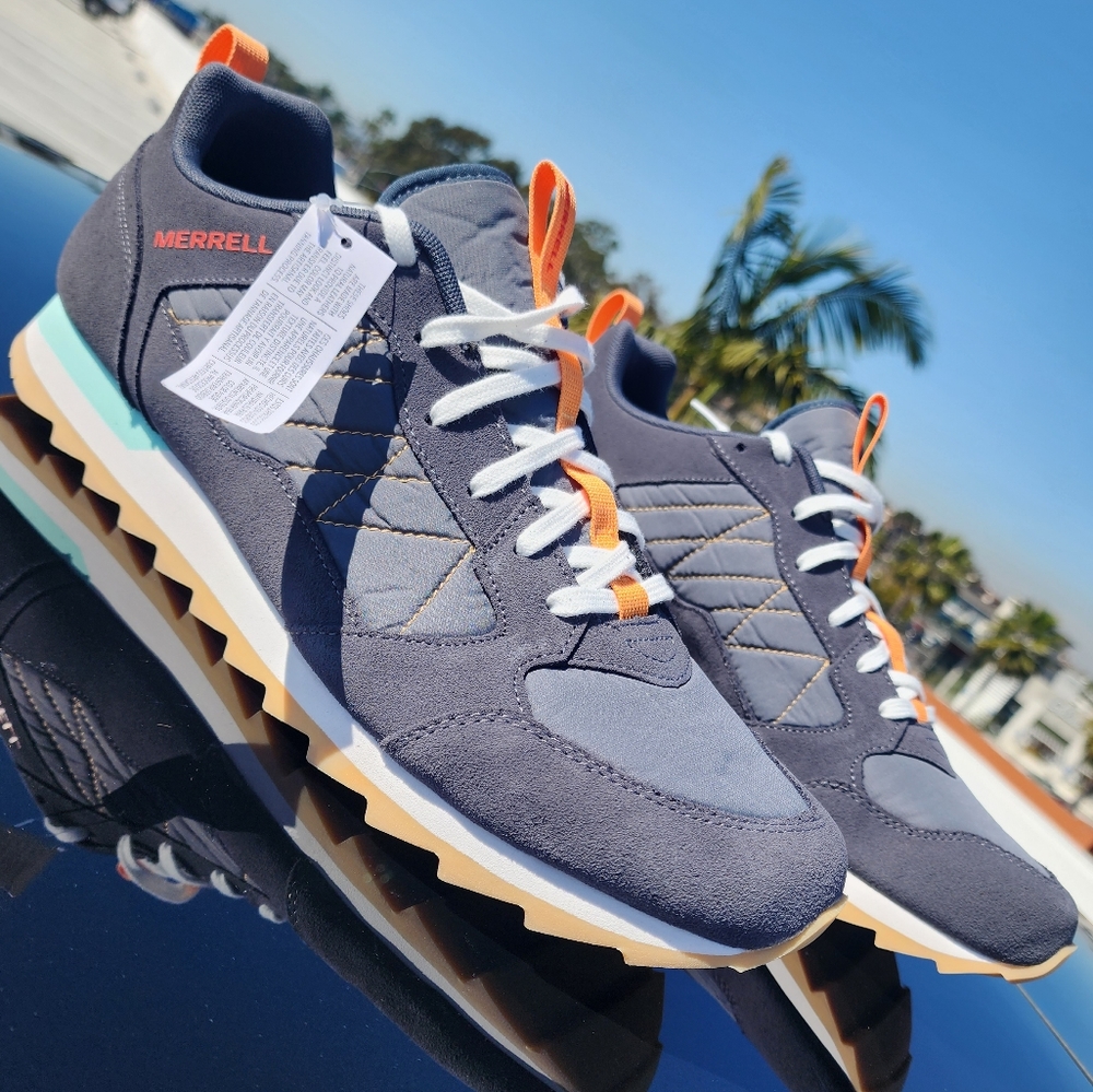 NWT Merrell Alpine Sneakers - Size 14